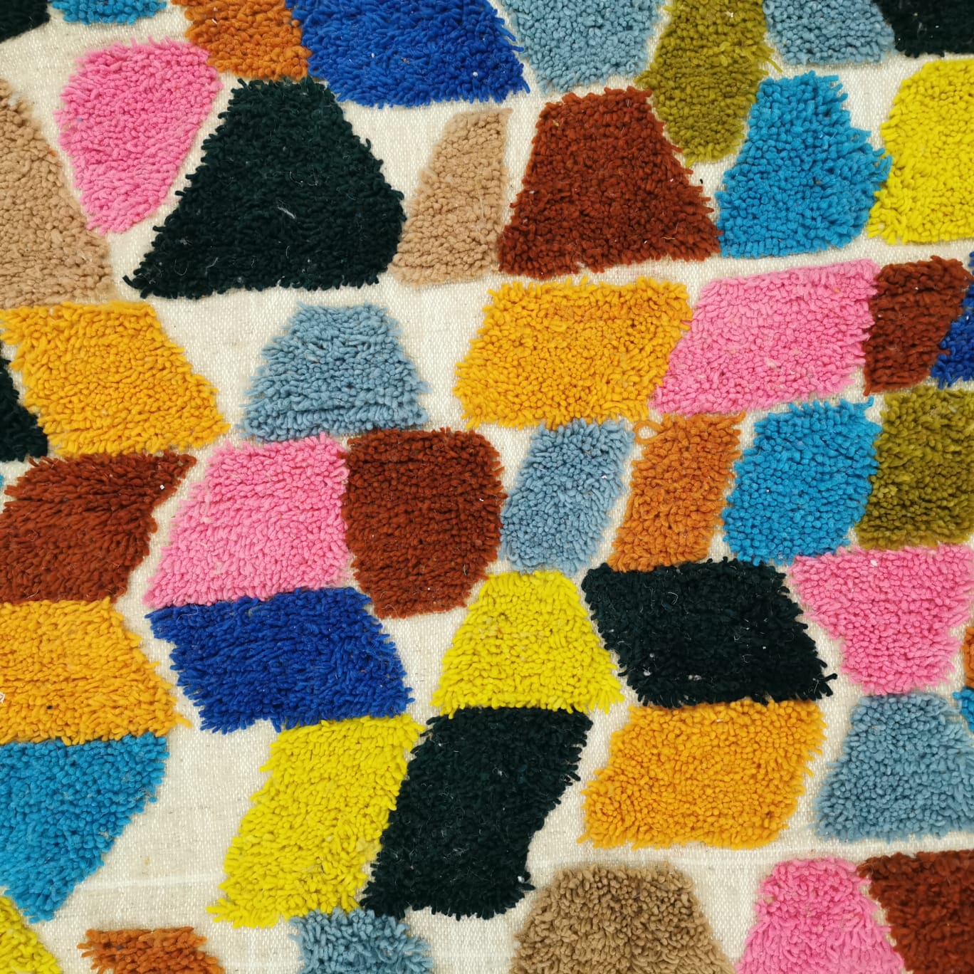 Custom Design Options Personalize your rug to match your unique style
