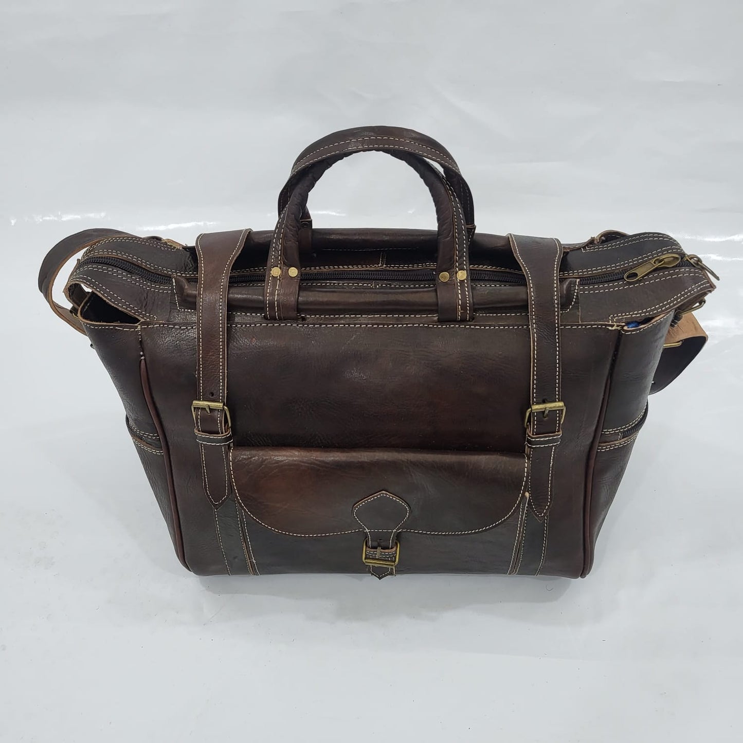 Artisanal Moroccan Leather Travel Bags Crafted Specifically for Men