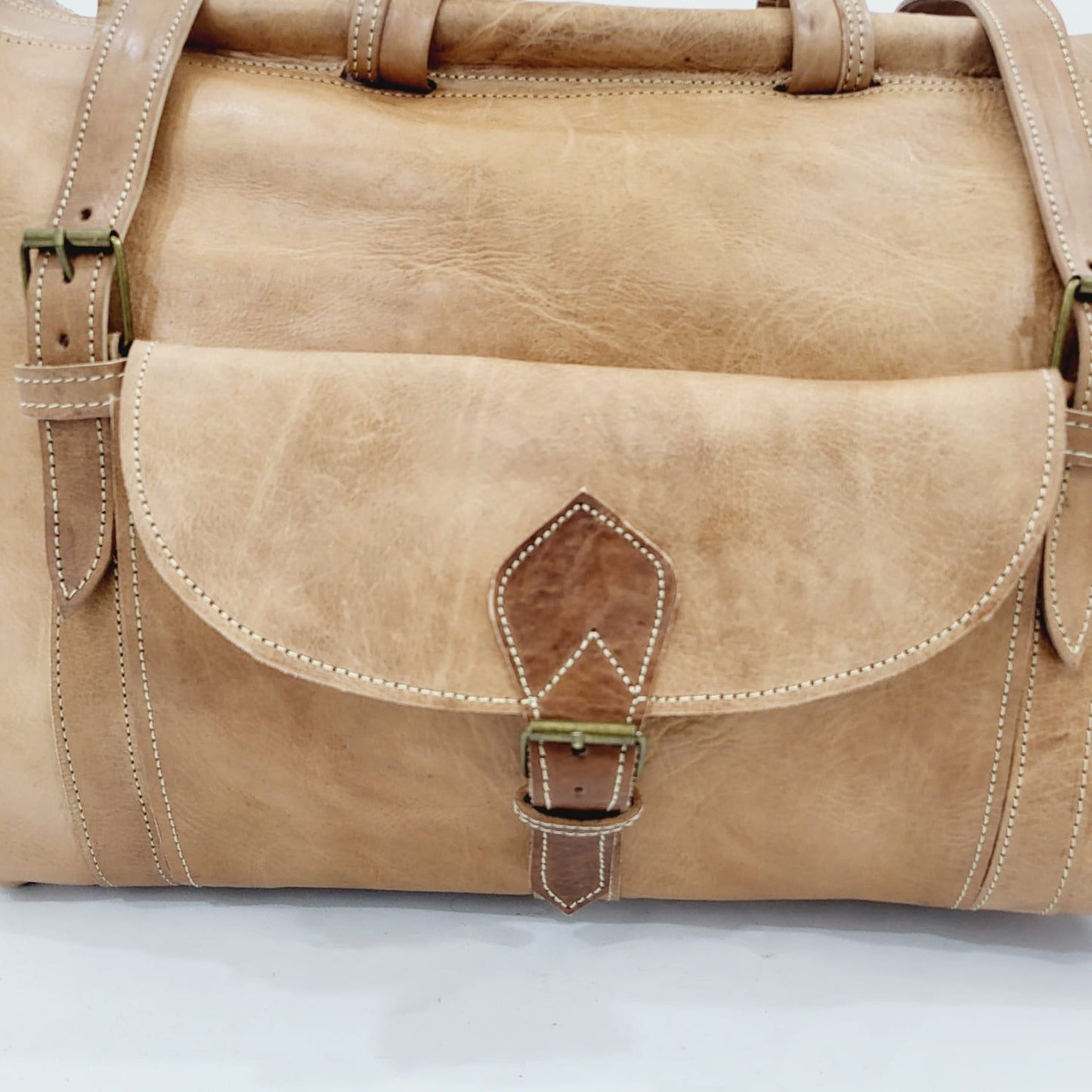 Exquisite Handcrafted Moroccan Leather Travel Bags Tailored for Men